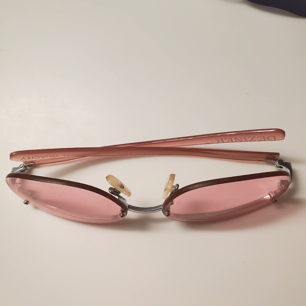 Deziner Pink Sunglasses. - Picture 4 of 4